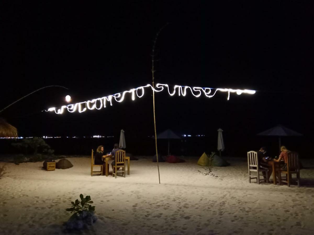 Sunset Beach Bungalow Gili Meno Eksteriør bilde